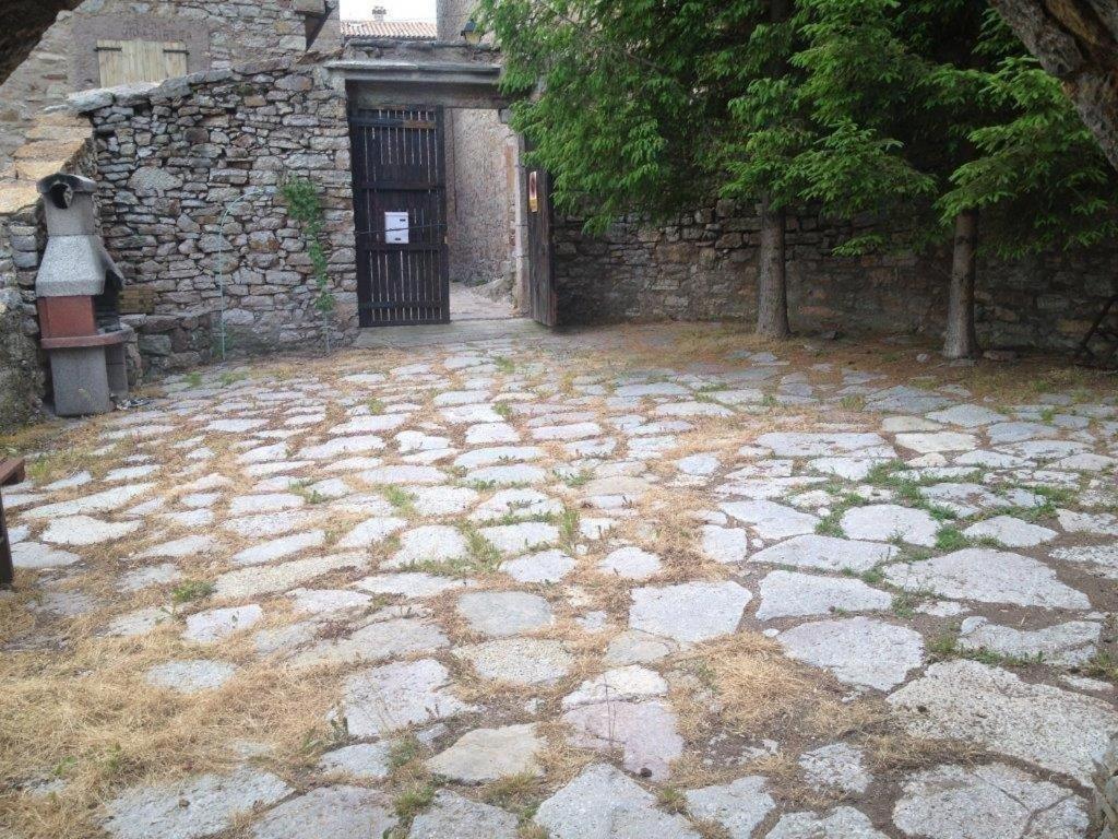 Cal Xesc Apartman Castellar de n’Hug Kültér fotó