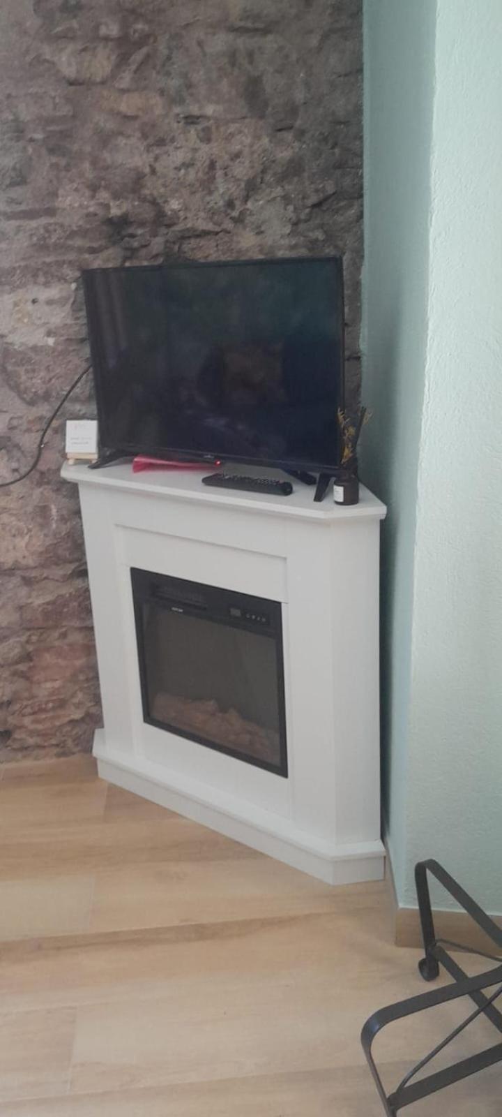 Cal Xesc Apartman Castellar de n’Hug Kültér fotó